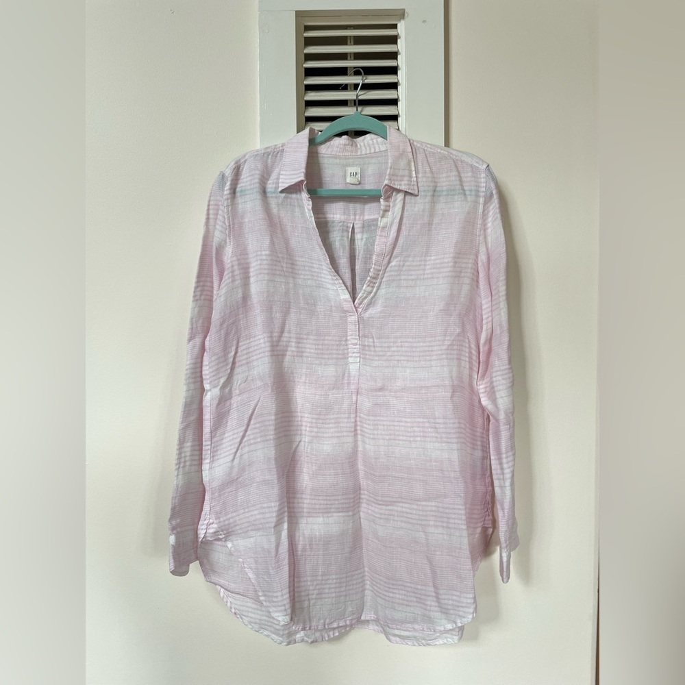 Medium Gap pink and white striped shirt!